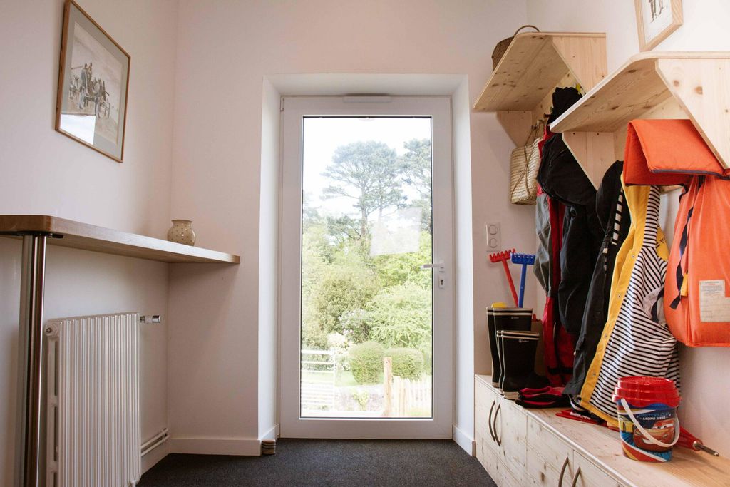 Keric an Nod 15 - Gallery