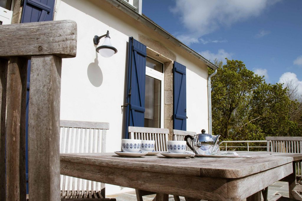 Keric an Nod 16 - Gallery