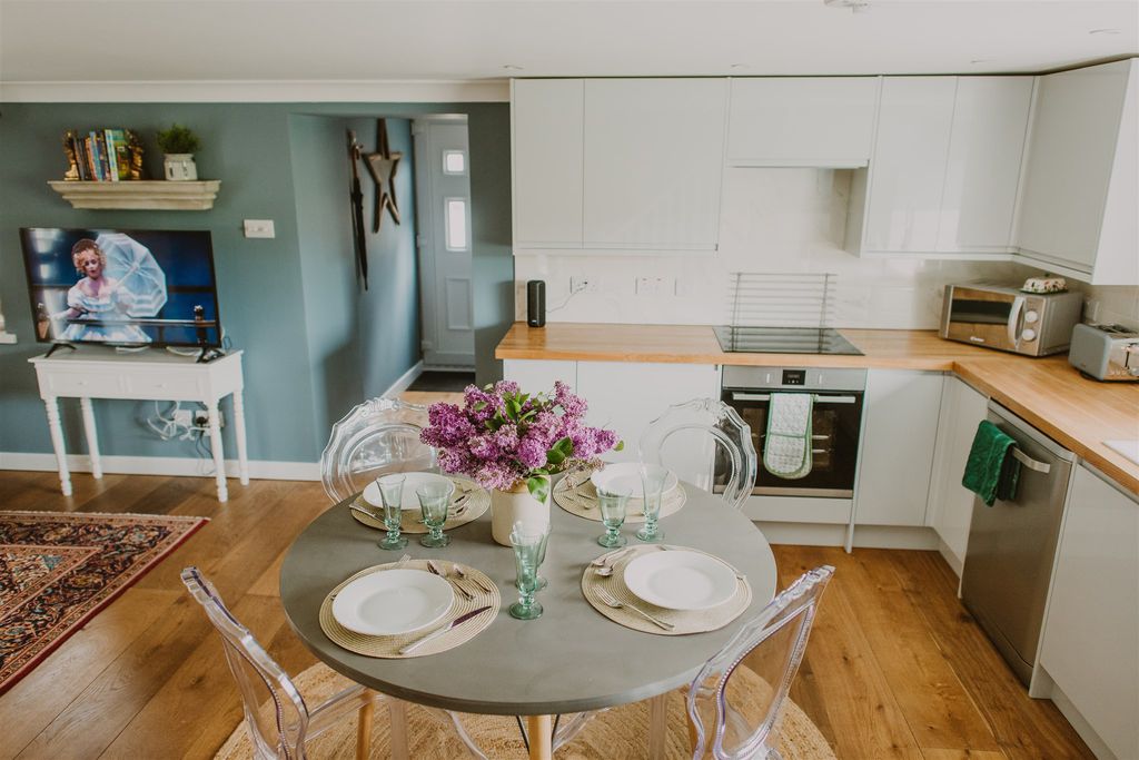 Dunskey Estate - Harriet's Lodestar 4 - Gallery