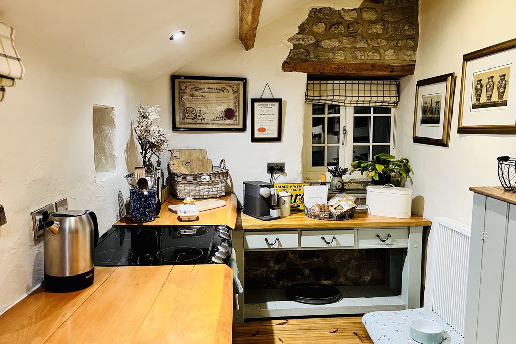 Hideaway Cottage 5 - Gallery