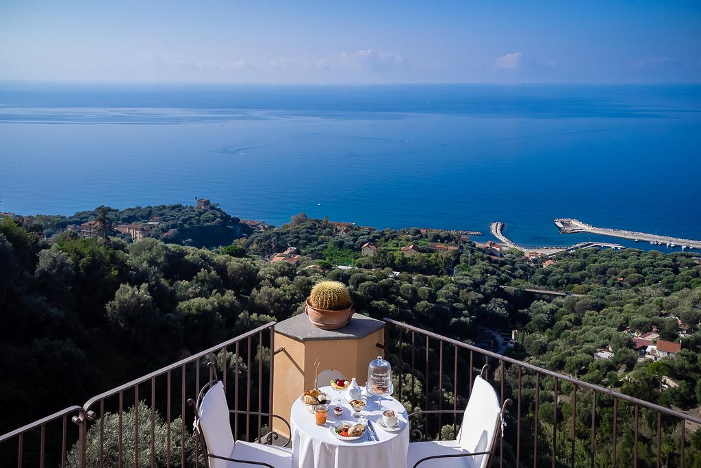 Marulivo Hotel 2 - Gallery