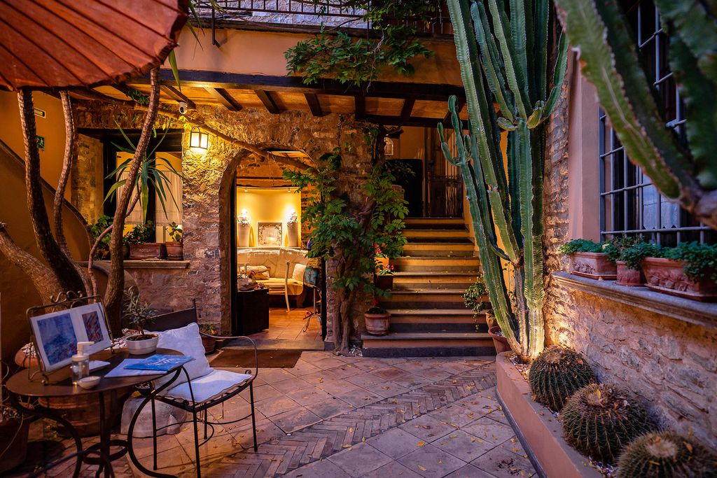 Marulivo Hotel 9 - Gallery