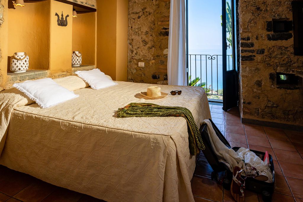 Marulivo Hotel 16 - Gallery