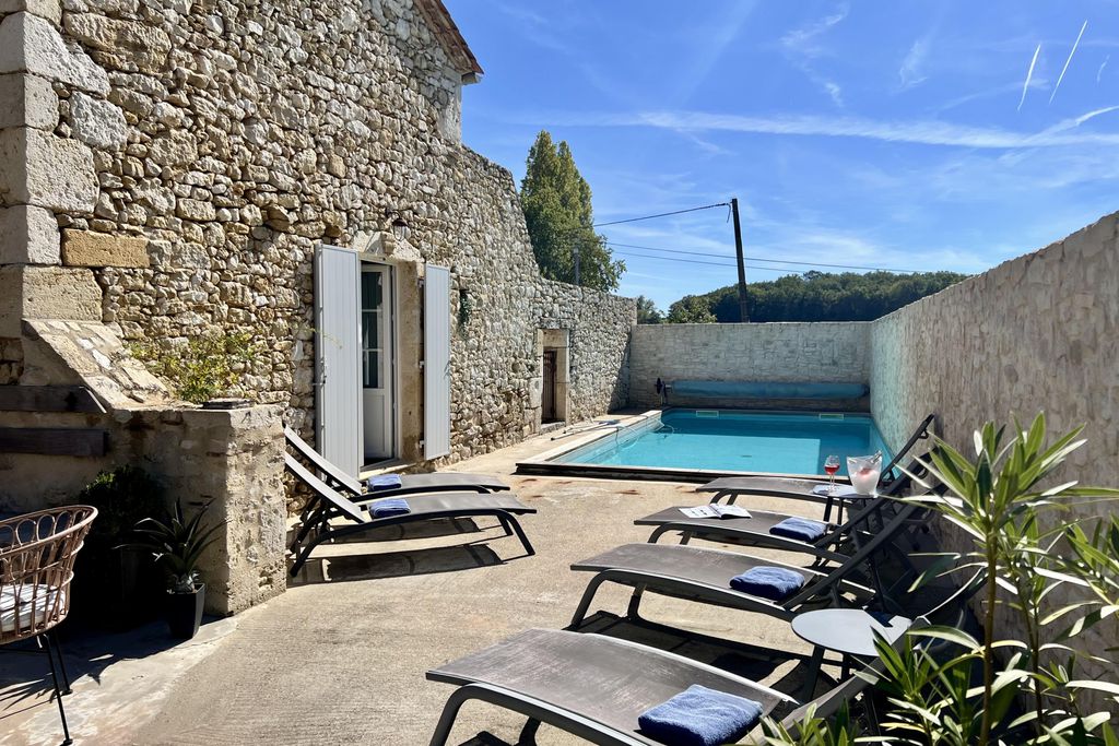 La Girarde 4 - Gallery