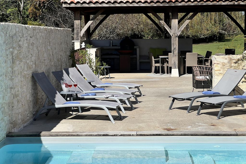 La Girarde 5 - Gallery