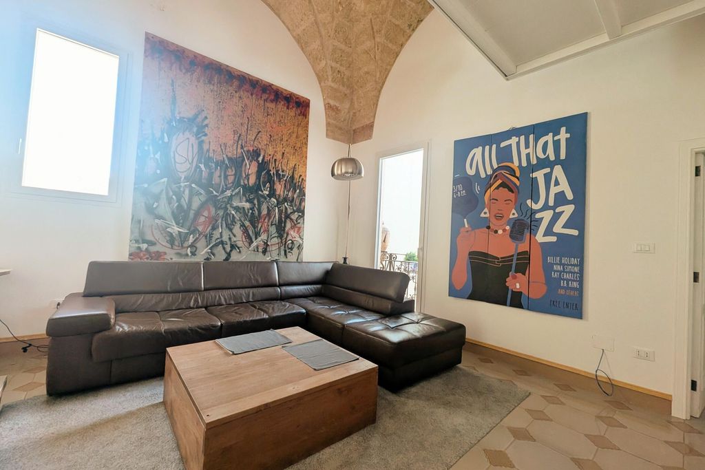 The Art of Leo 17 - Gallery