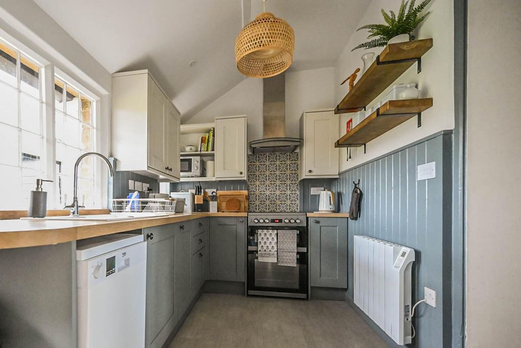 The Alms House East & West at Forthampton Estate 10 - Gallery