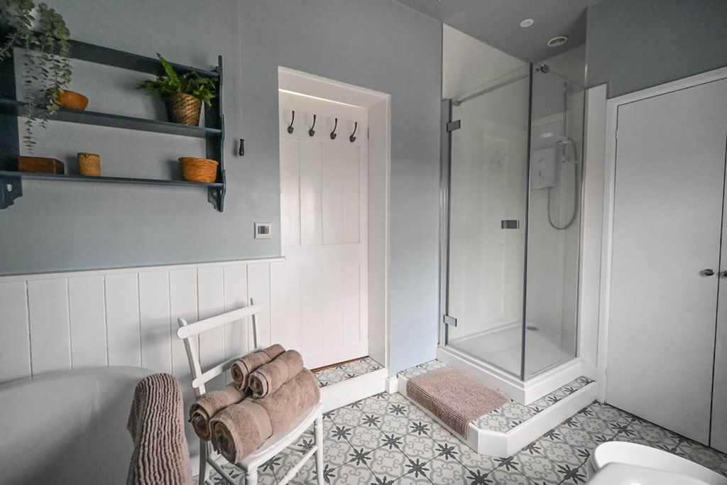 The Alms House East & West at Forthampton Estate 13 - Gallery