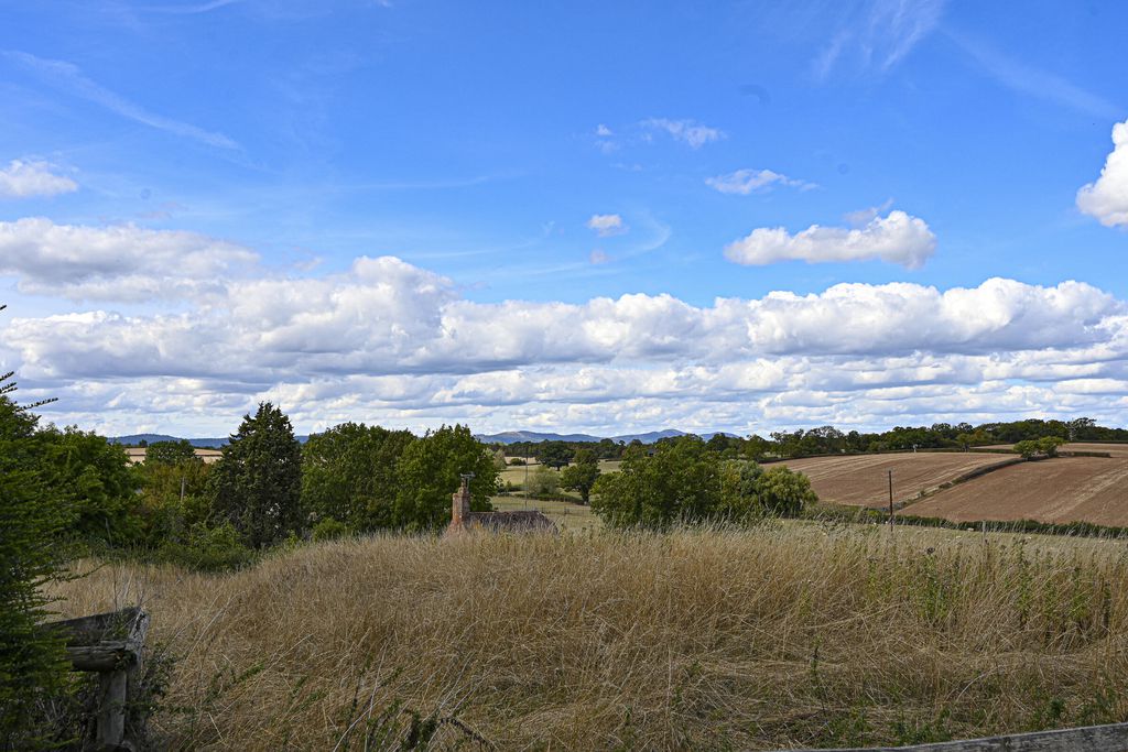 The Alms House West at Forthampton Estate 9 - Gallery