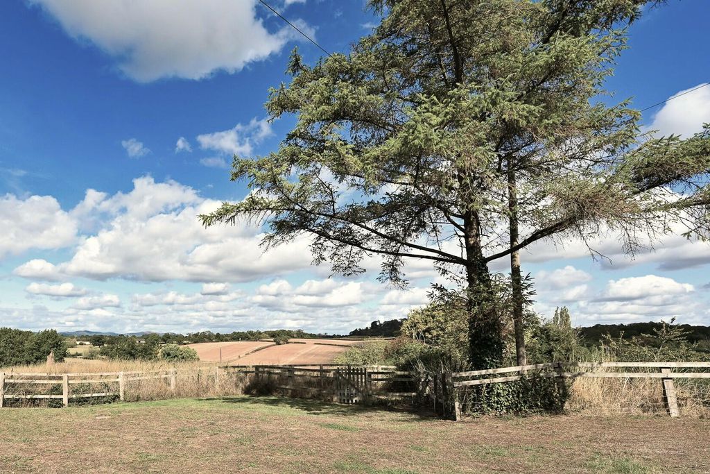 The Alms House East at Forthampton Estate 9 - Gallery