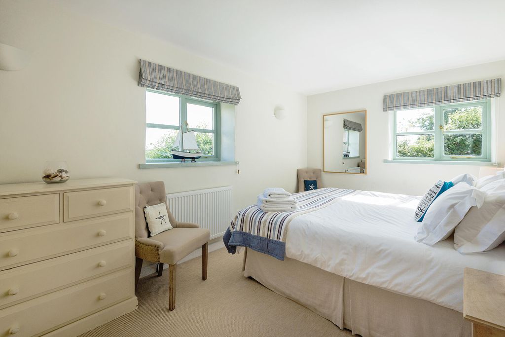 Mynford Cottage 7 - Gallery