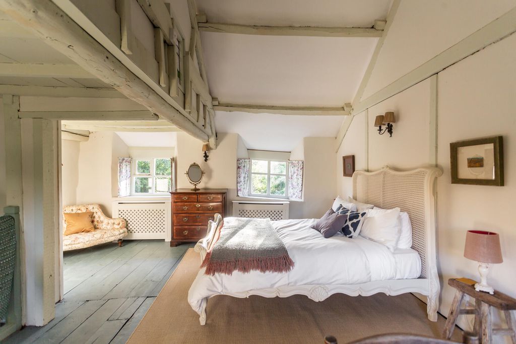 Glan-yr-afon 14 - Gallery