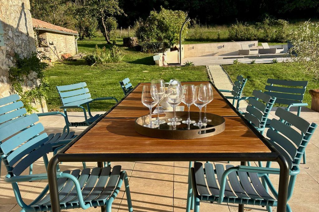 Judah gallery 13 - Gallery