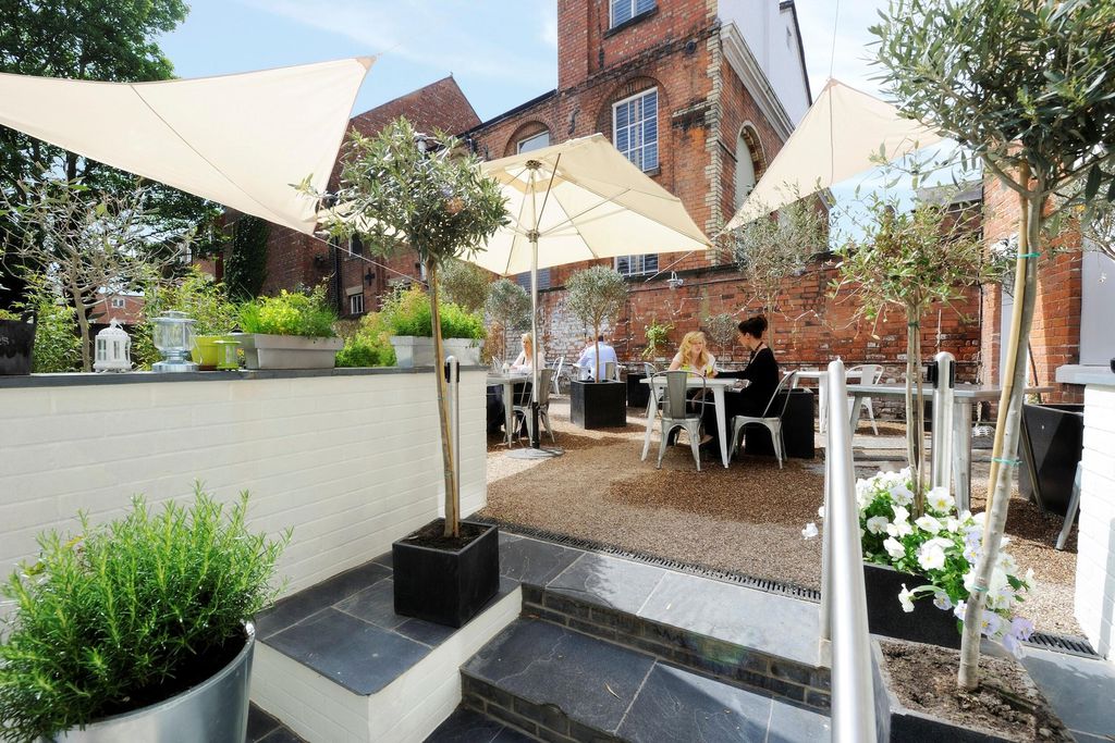 The Lion & Pheasant 19 - Gallery