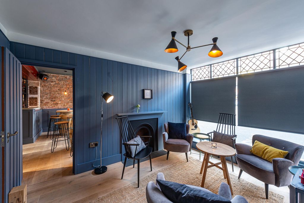 The Lion & Pheasant 13 - Gallery