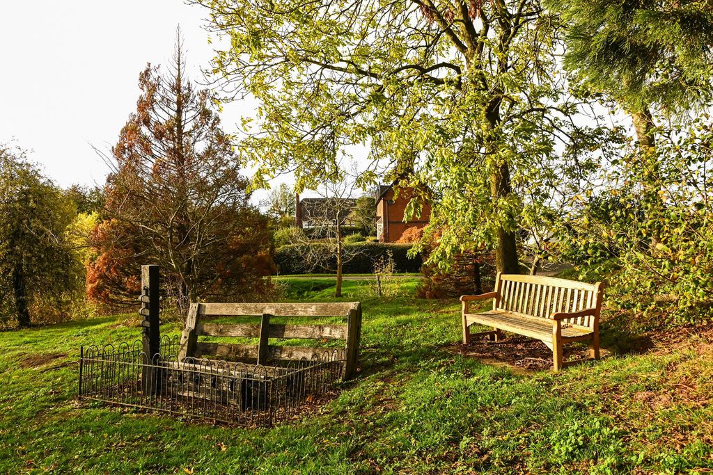 The Alms House West at Forthampton Estate 13 - Gallery