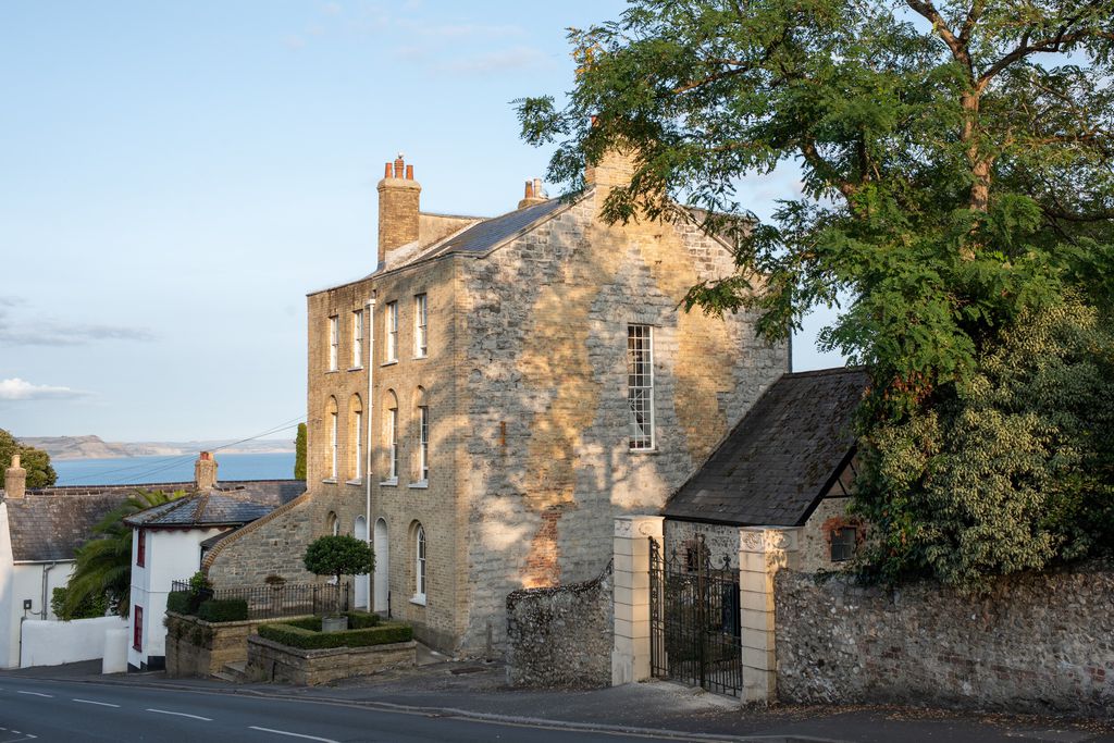 15 Pound Street 1 - Gallery