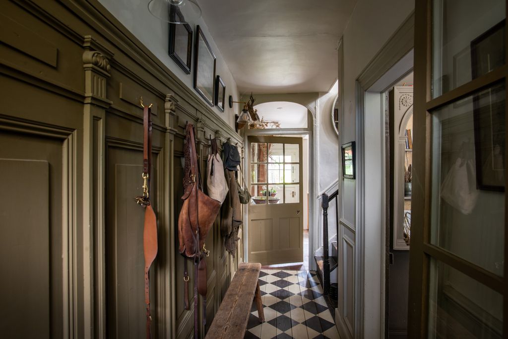 15 Pound Street 16 - Gallery