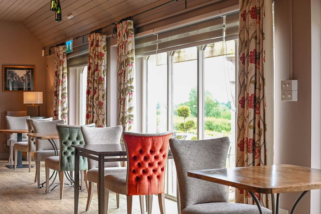 Three Choirs Vineyards 2 - Gallery