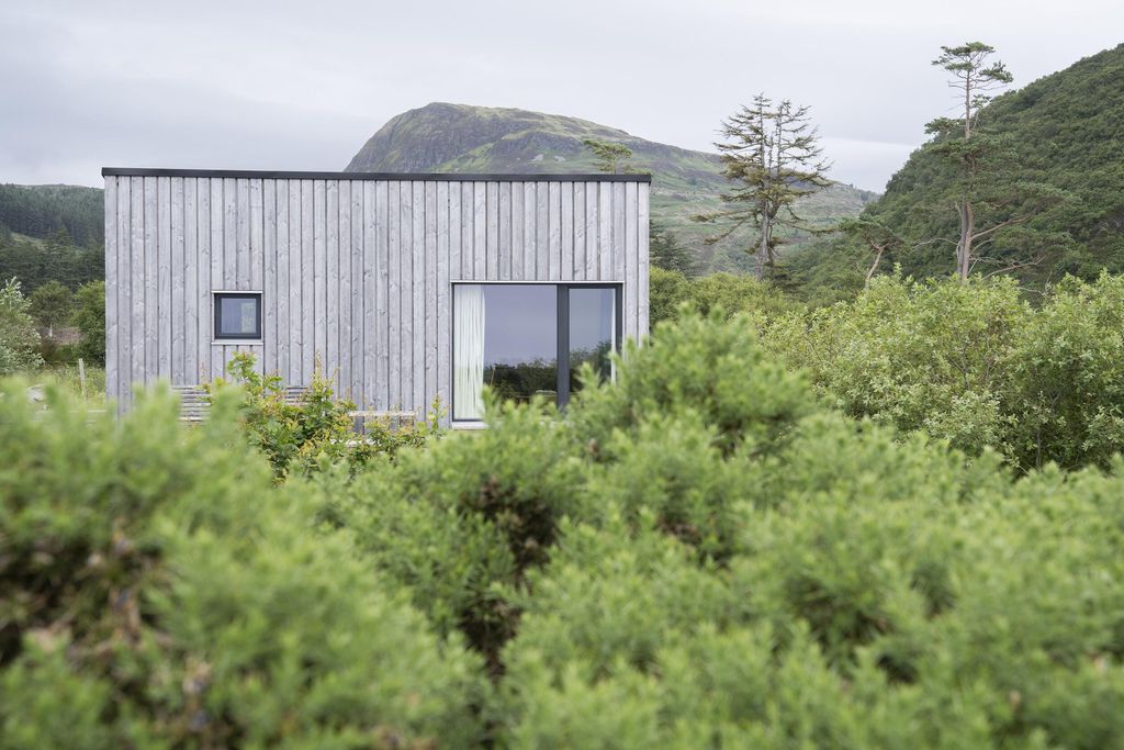 Nead Bernera 15 - Gallery