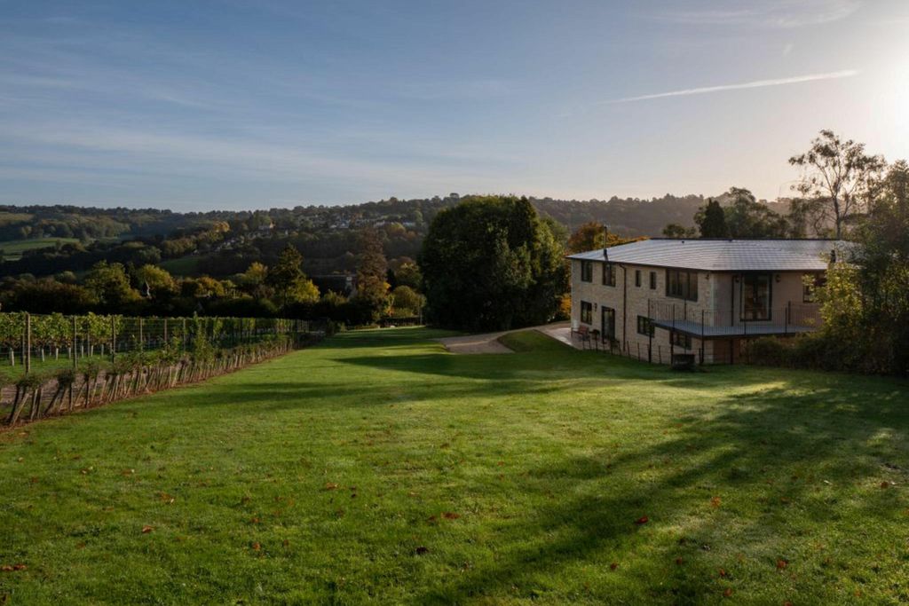 Woodchester Valley House 1 - Gallery