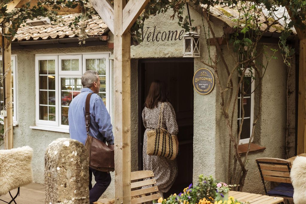 The Swan at Rowberrow 20 - Gallery