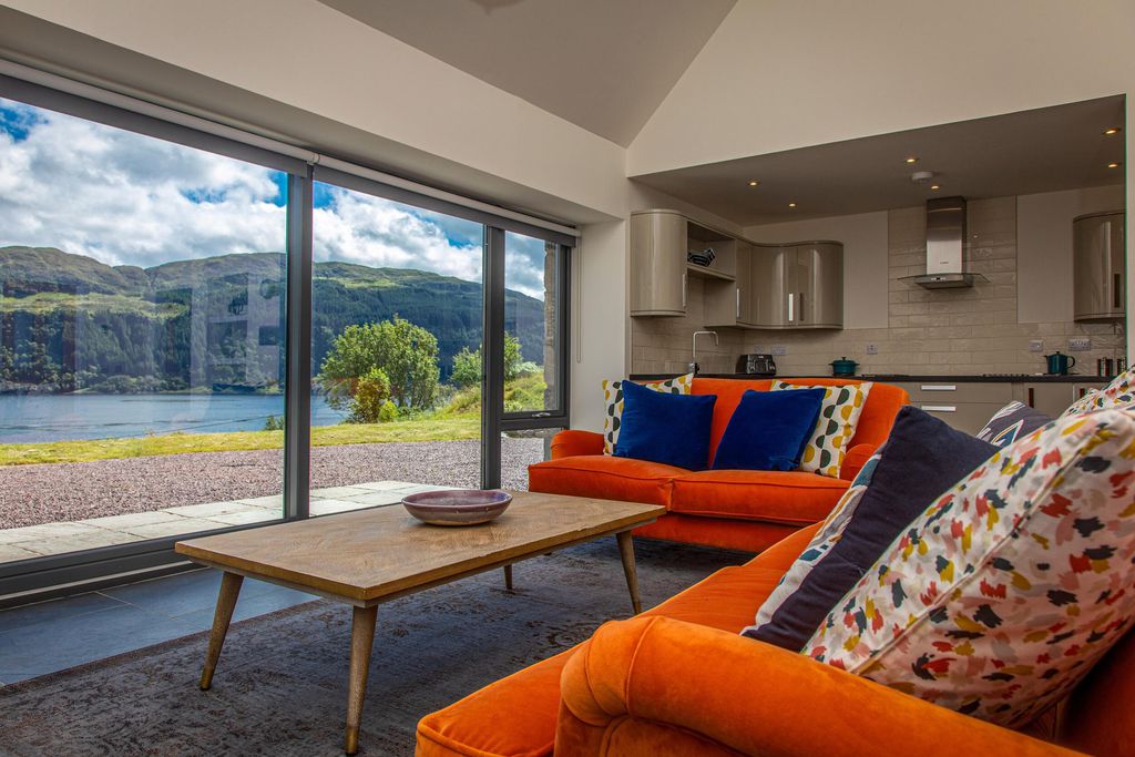 Avernish Lodge 5 - Gallery