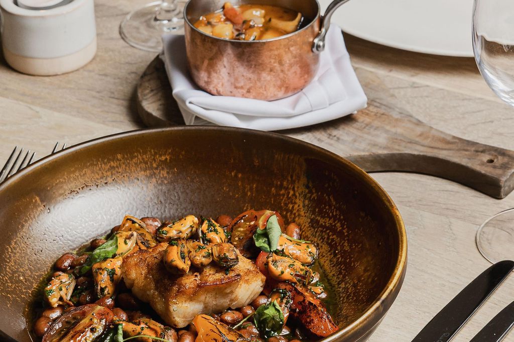 The Lion & Pheasant 14 - Gallery