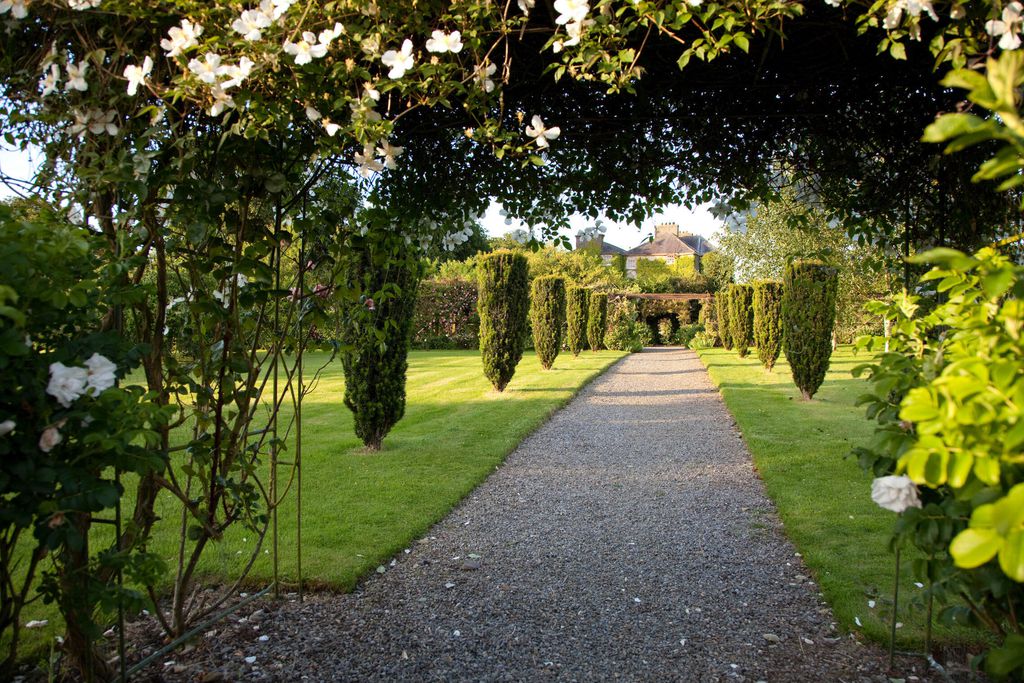 Stable Yard Studio Apartment 9 - Gallery