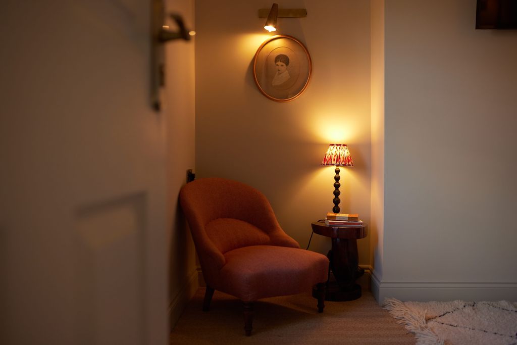 The Bell & Crown 7 - Gallery