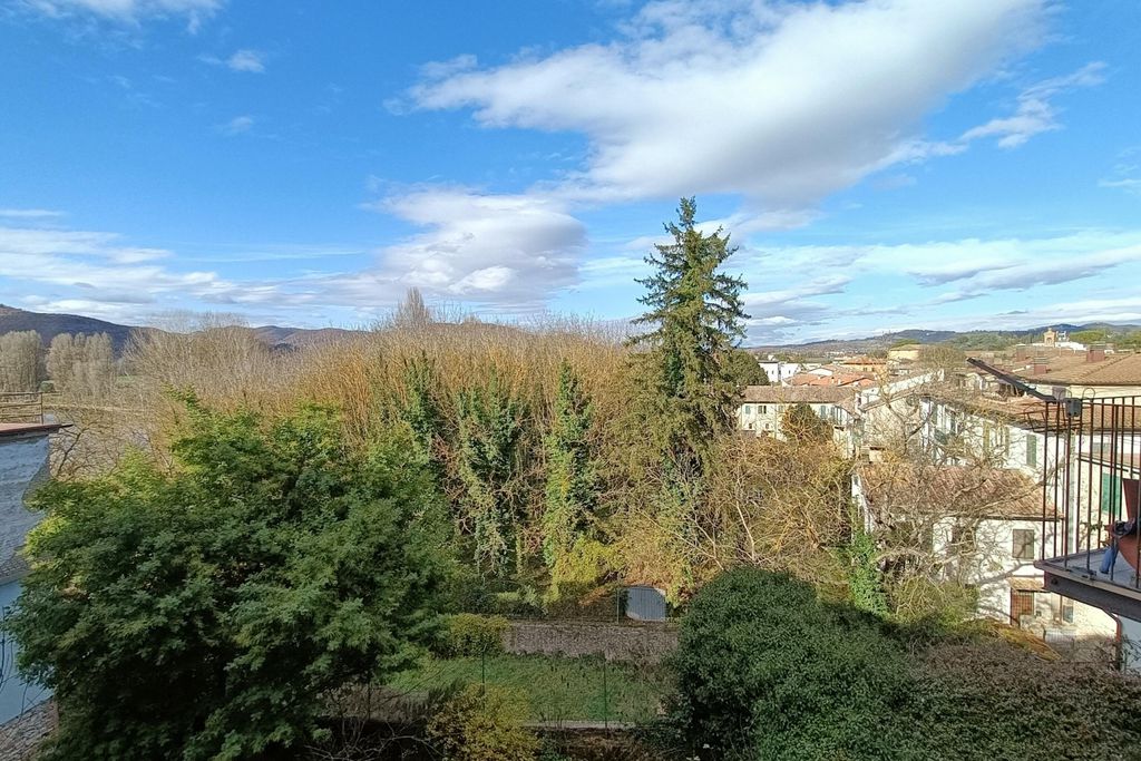 The Square 1 4 - Gallery