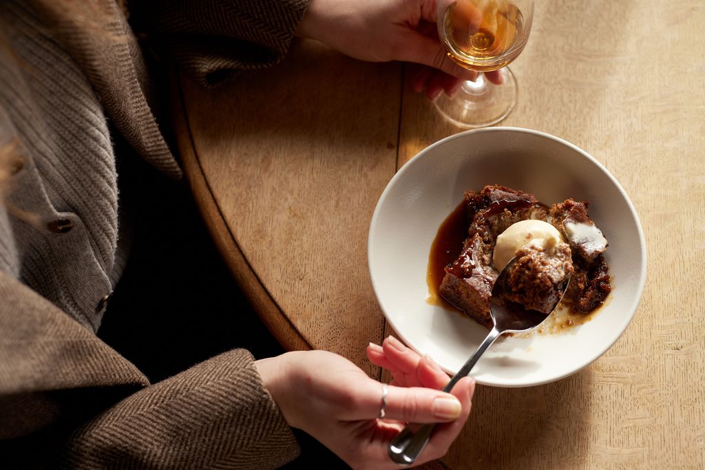 The Fleur de Lys 16 - Gallery