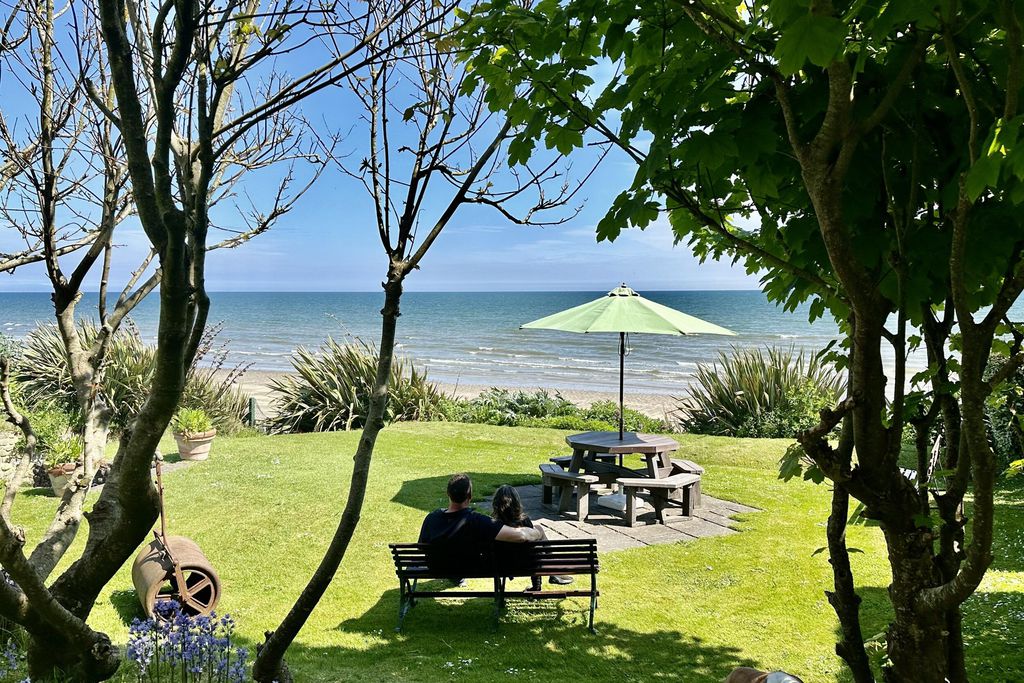 The Cottages 3 - Gallery