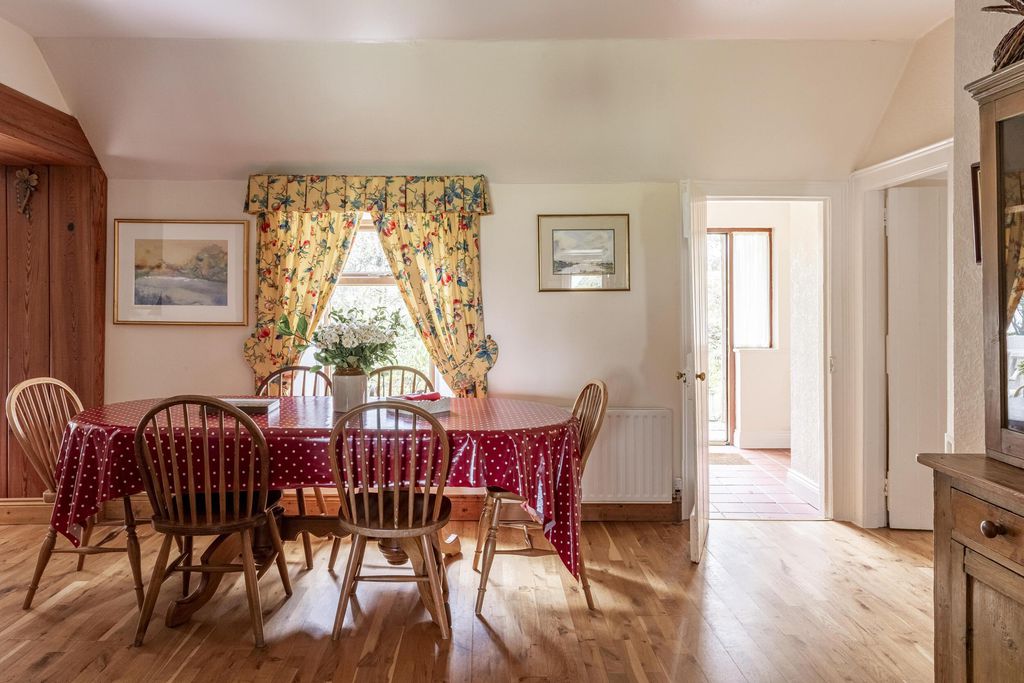 The Cottages 14 - Gallery