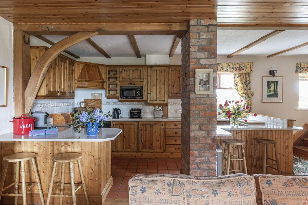 The Cottages 15 - Gallery