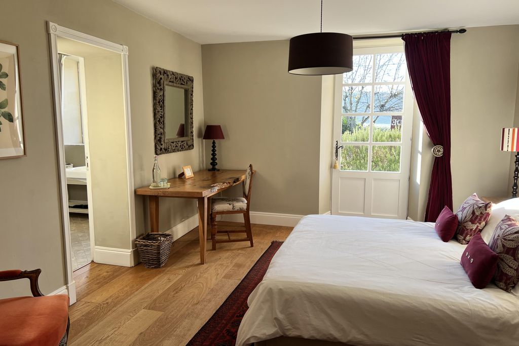 La Girarde 9 - Gallery