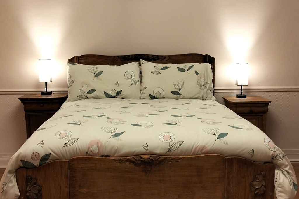 Monsieur Morgan's 11 - Gallery