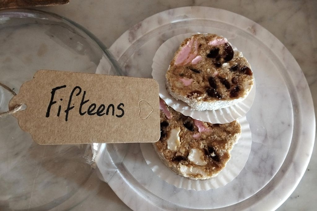 Monsieur Morgan's 14 - Gallery