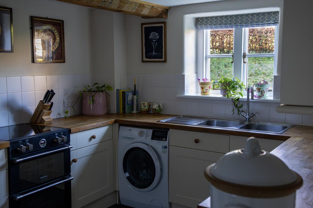 Llwynwermod Estate - West Cottage 14 - Gallery