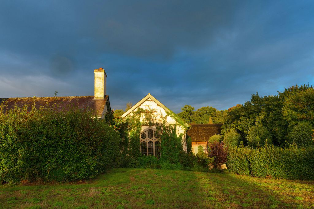 Llwynwermod Estate - West Cottage 20 - Gallery