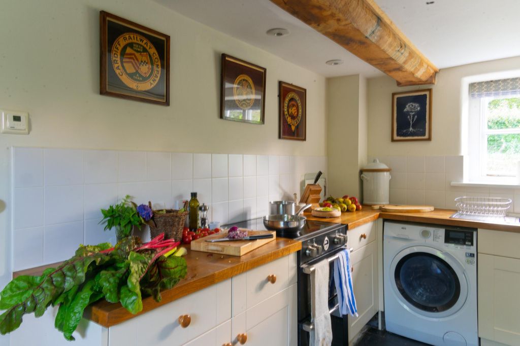 Llwynwermod Estate - West Cottage 10 - Gallery