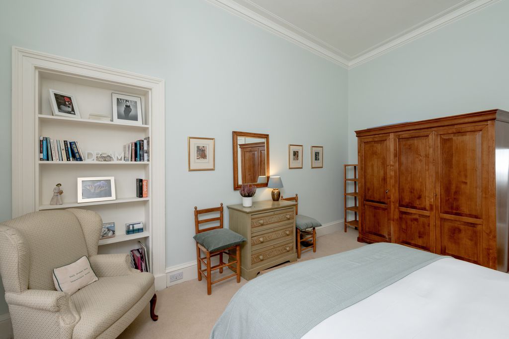 1 Cambridge Street 6 - Gallery