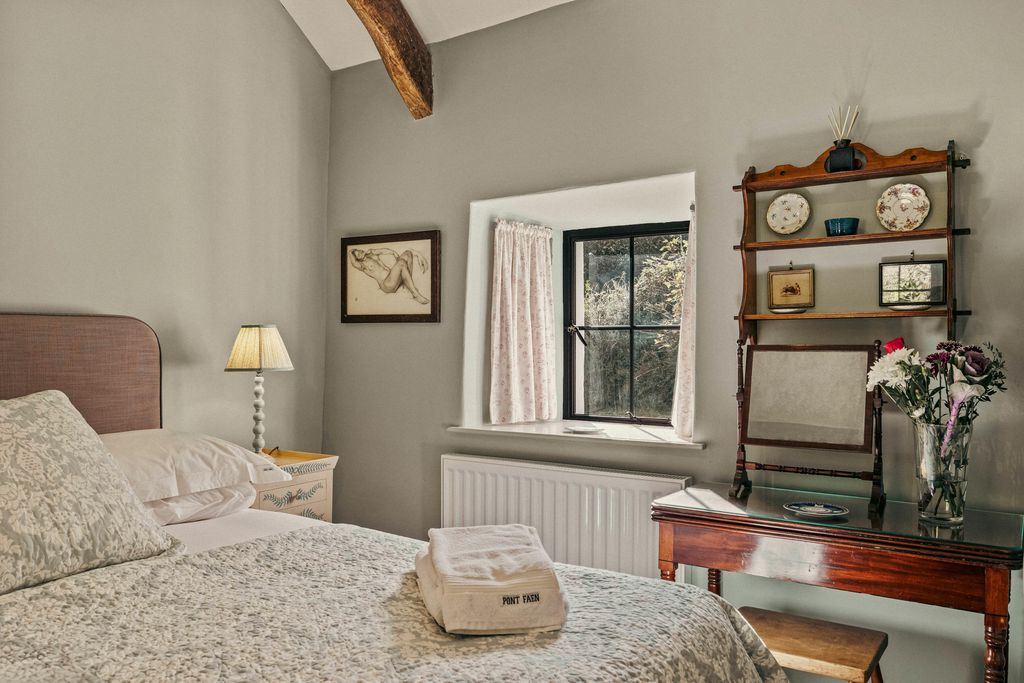 Pont Faen 9 - Gallery