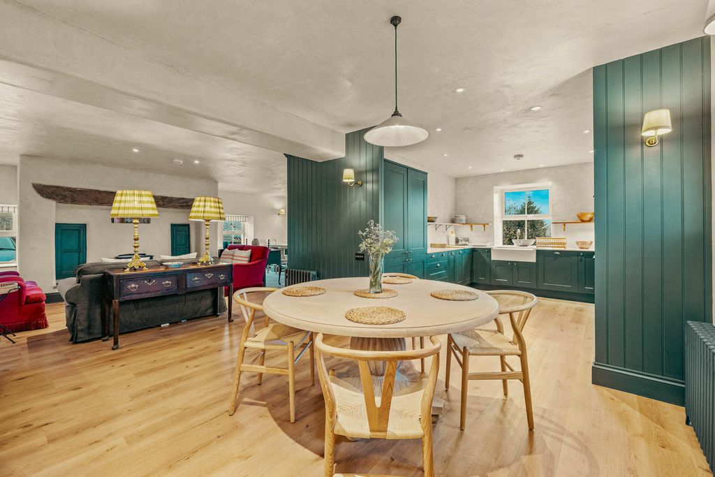 Bron Y Gadair 5 - Gallery