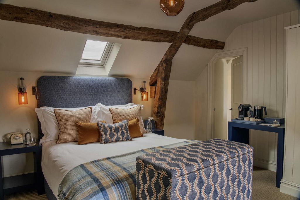 House of George 6 - Gallery