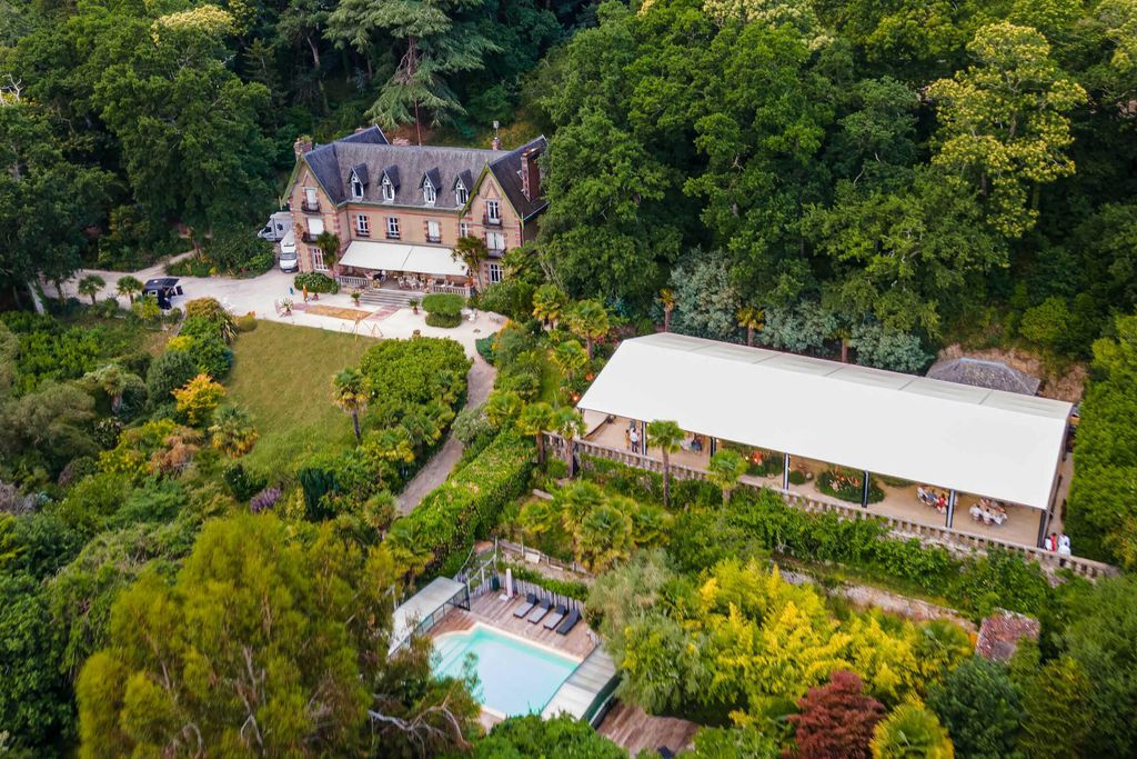 Château Les Hauts 1 - Gallery