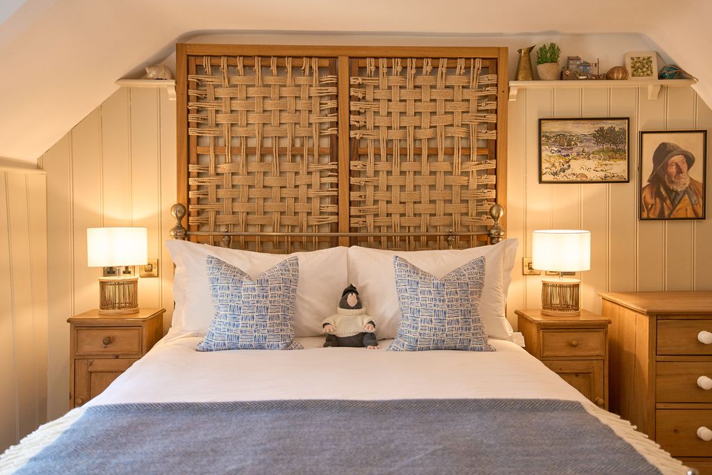 The Smuggler's Inn 4 - Gallery