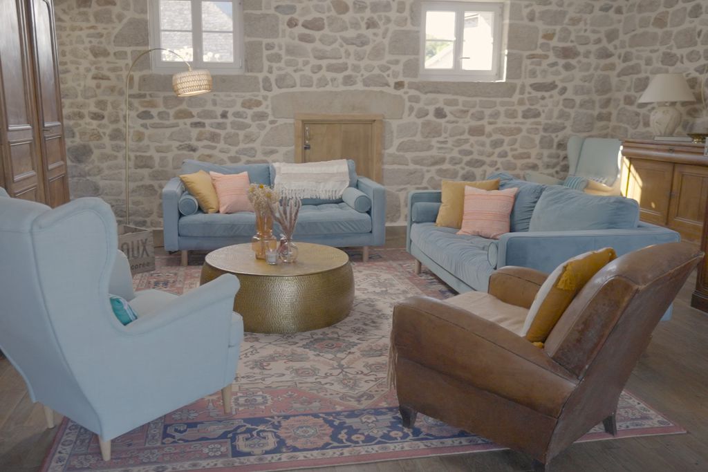 Monsieur Morgan's 14 - Gallery