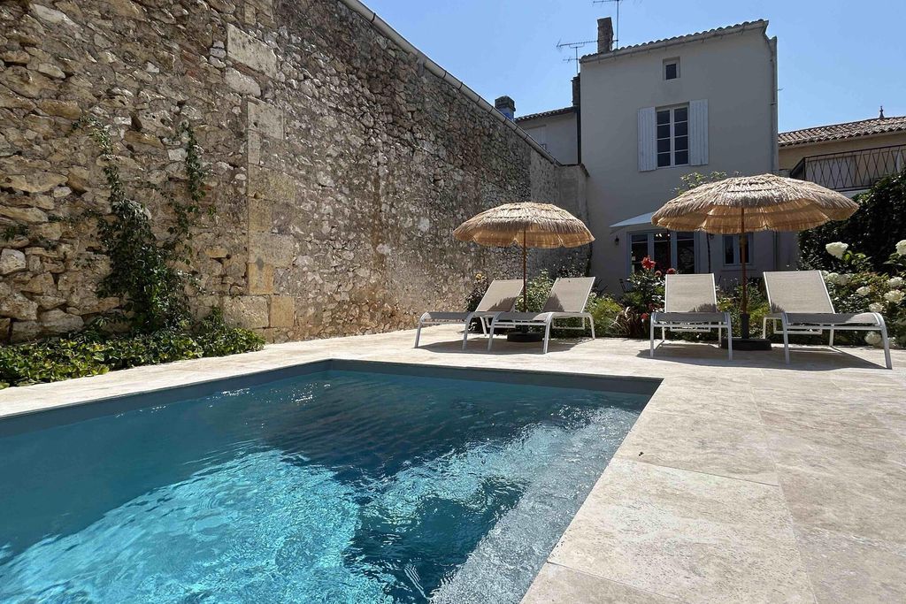 Le Renard 1 - Gallery