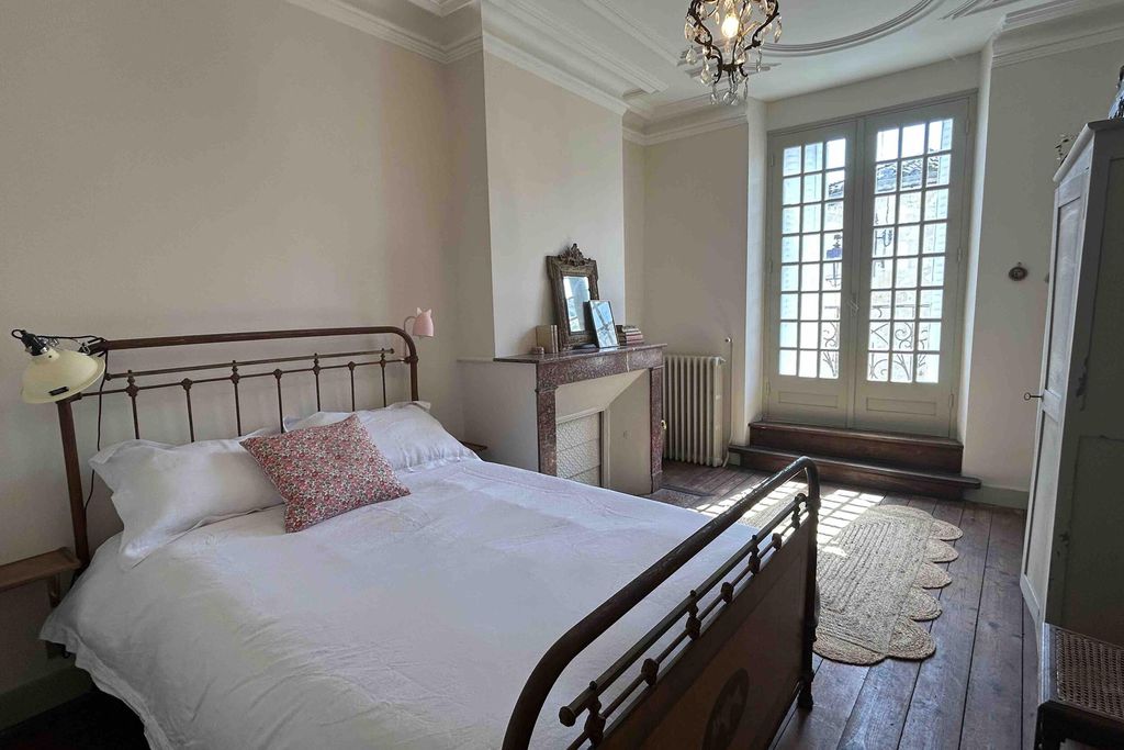 Le Renard 8 - Gallery